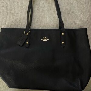 COACH City Tote